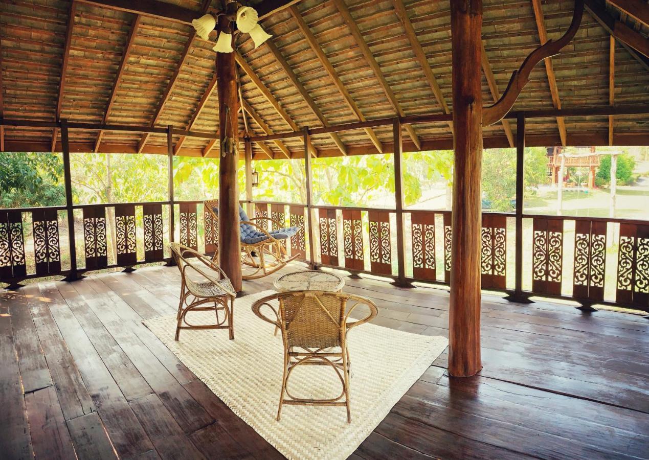 La Maison - Chiangmai Mae Taeng Exterior photo